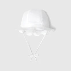 Baby girl scalloped hat
