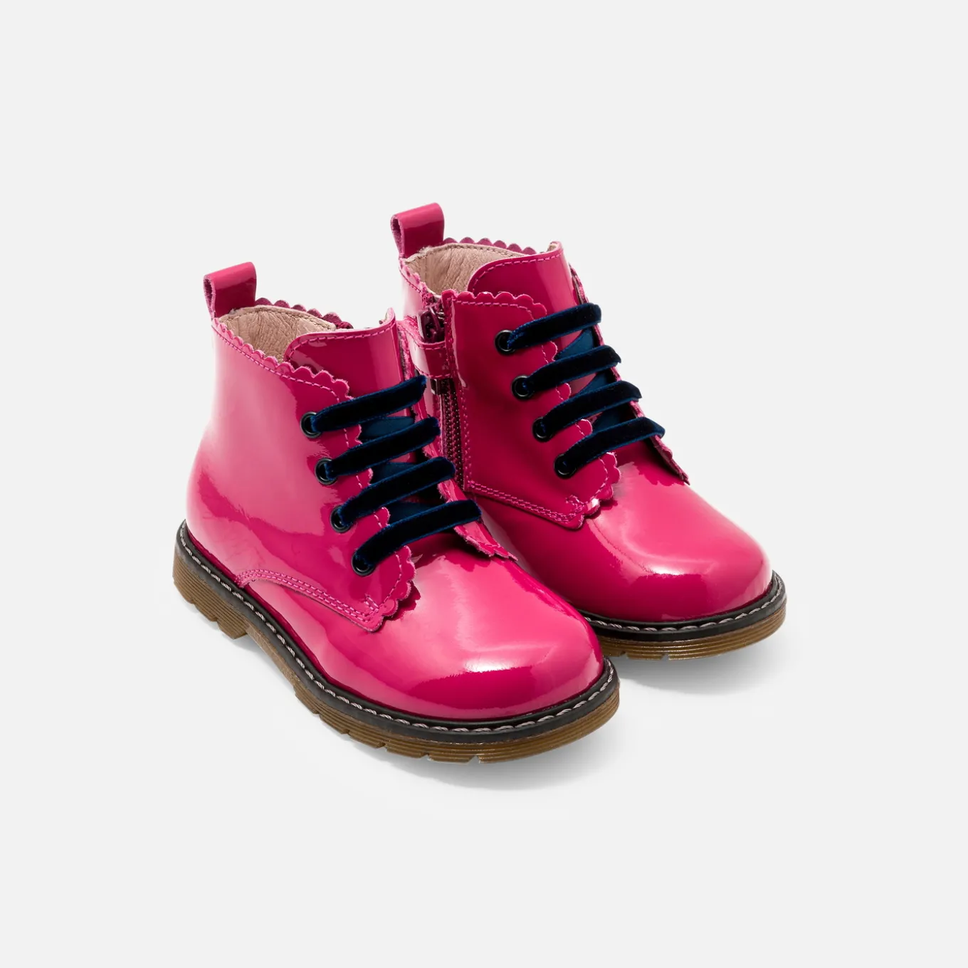 Baby girl smooth leather booties