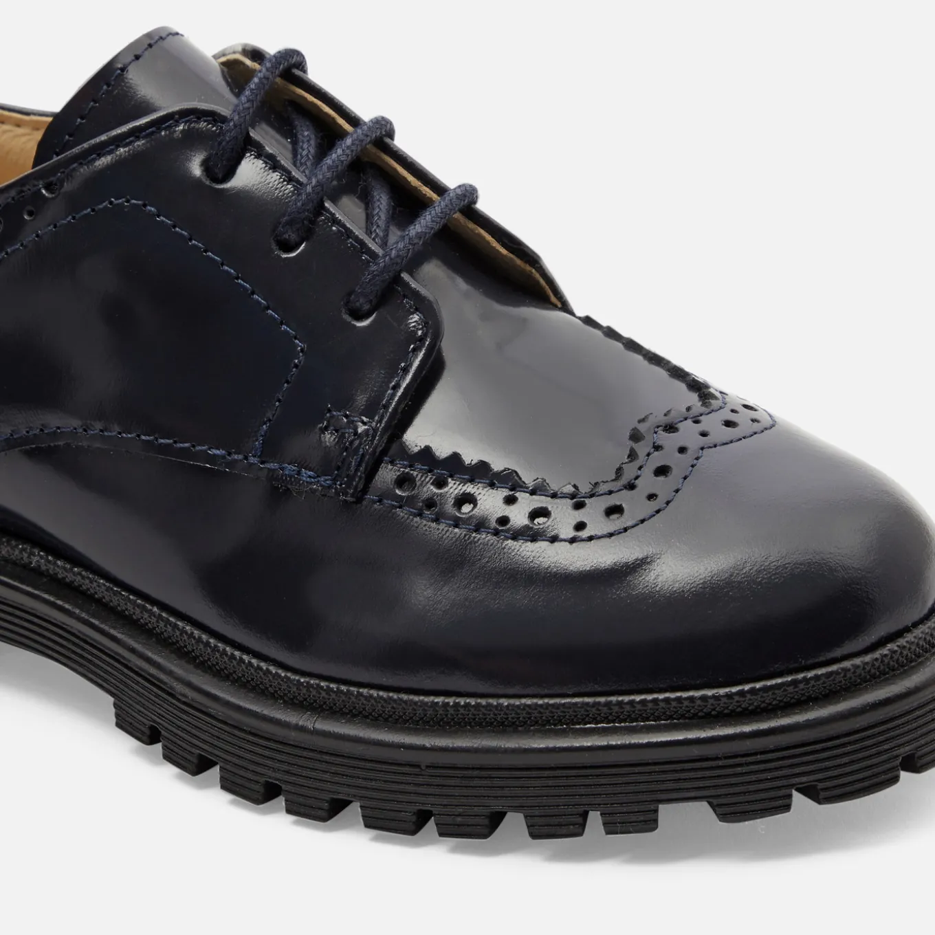 Boy derbies