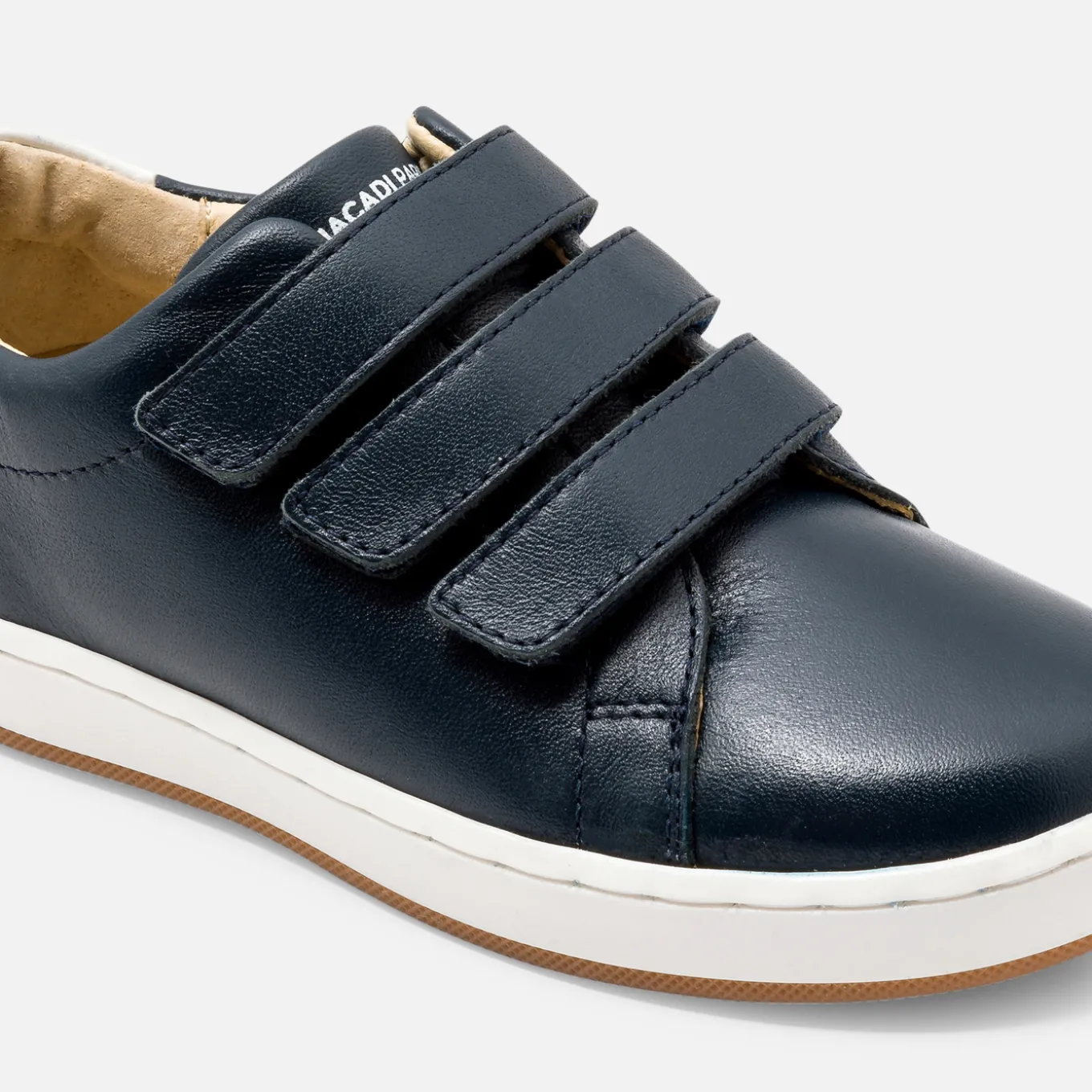 Boy smooth leather tennis shoes