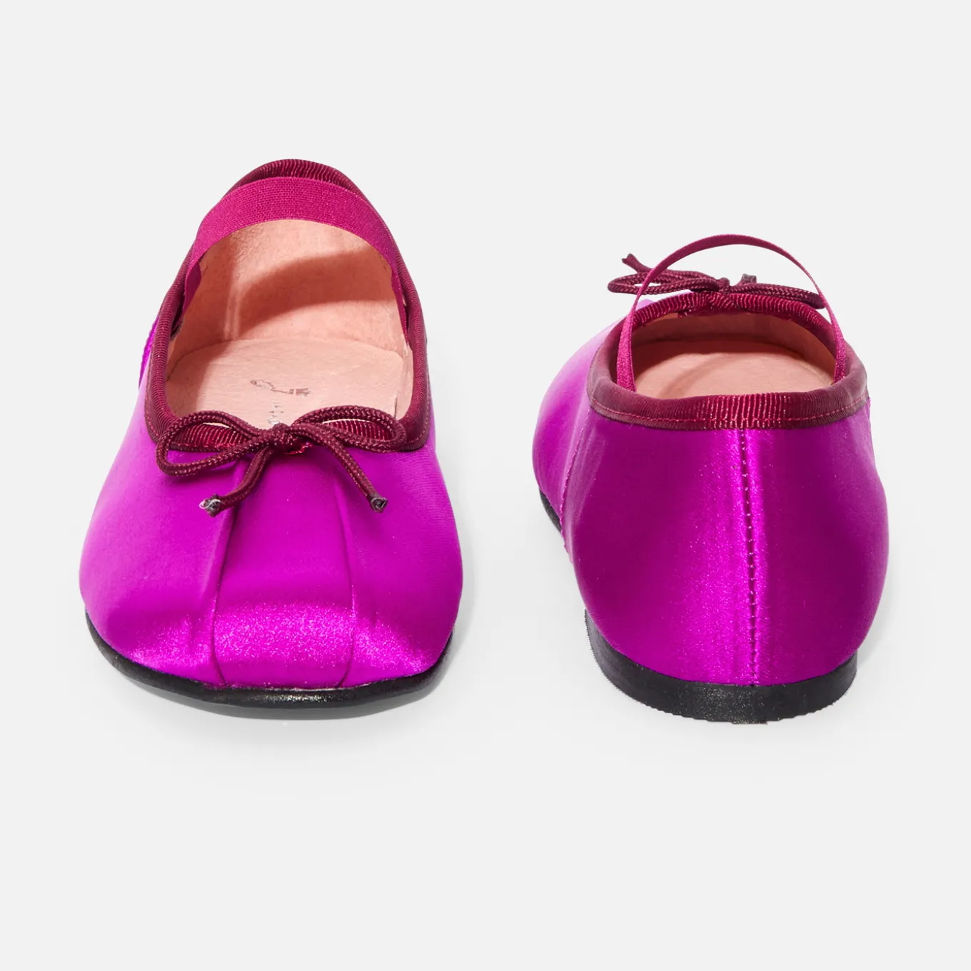 Girl ballerinas