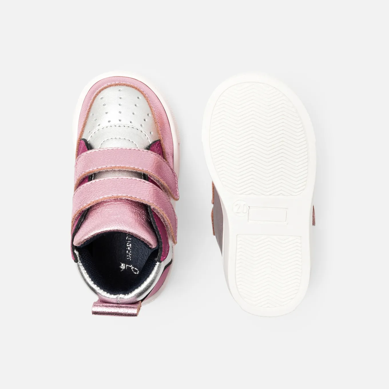 Girl high-top sneakers