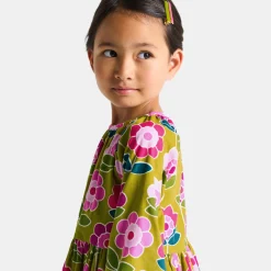 Girl dress in velvet milleraies
