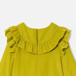 Girl dress in velvet milleraies
