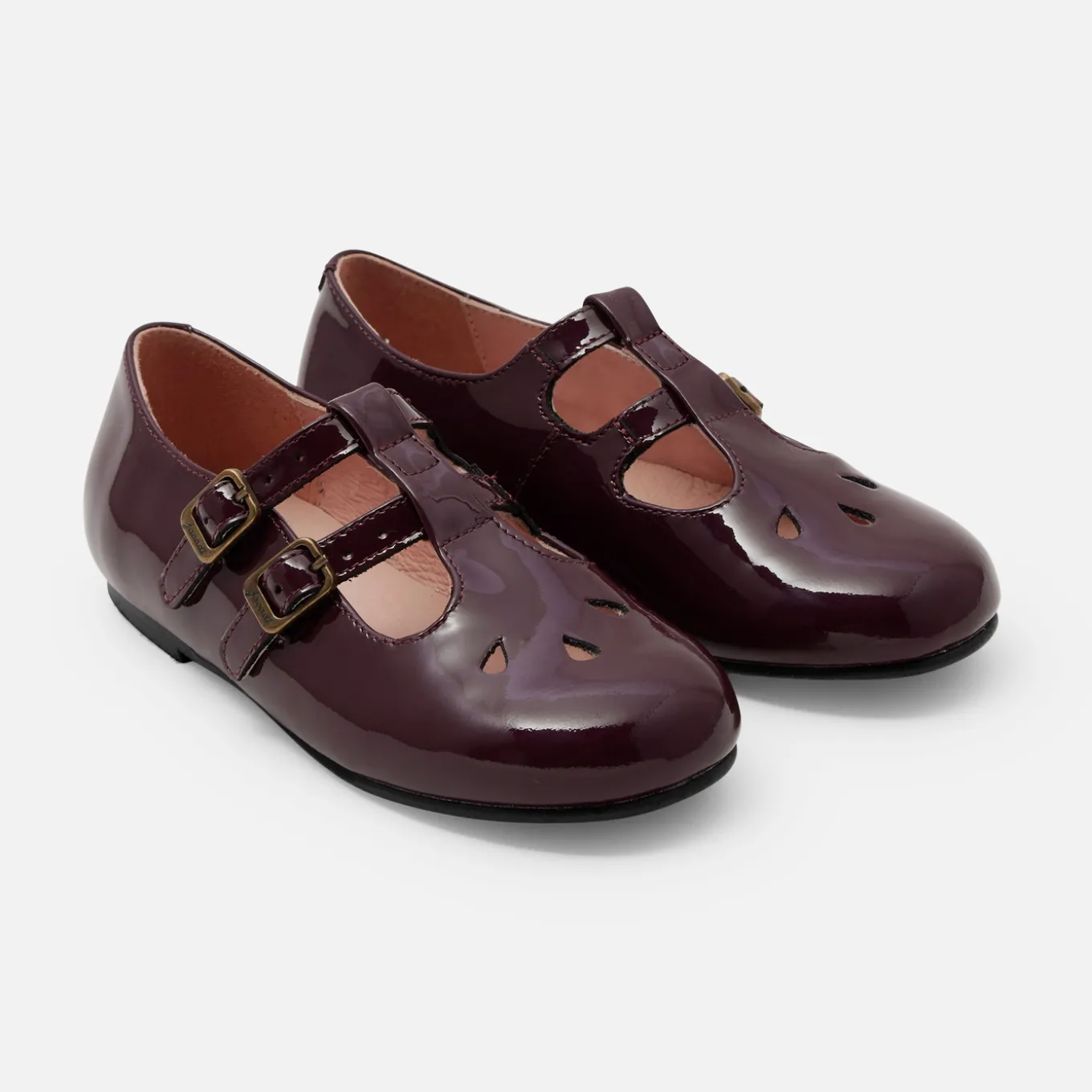 Girl patent leather t-bar shoes