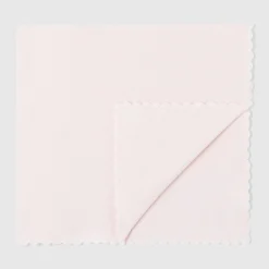 Scalloped blanket